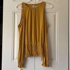 Abercrombie shoulder-less long sleeve